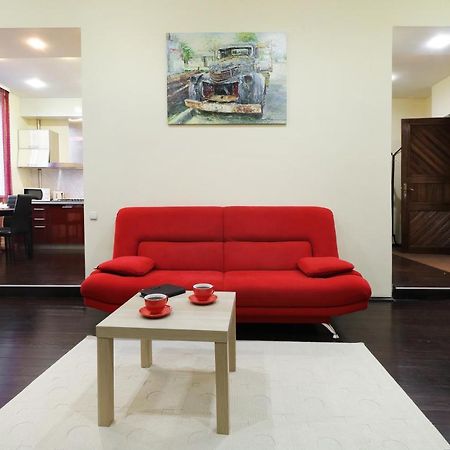 גומל Paulmarie Apartments On Lenina Avenue מראה חיצוני תמונה